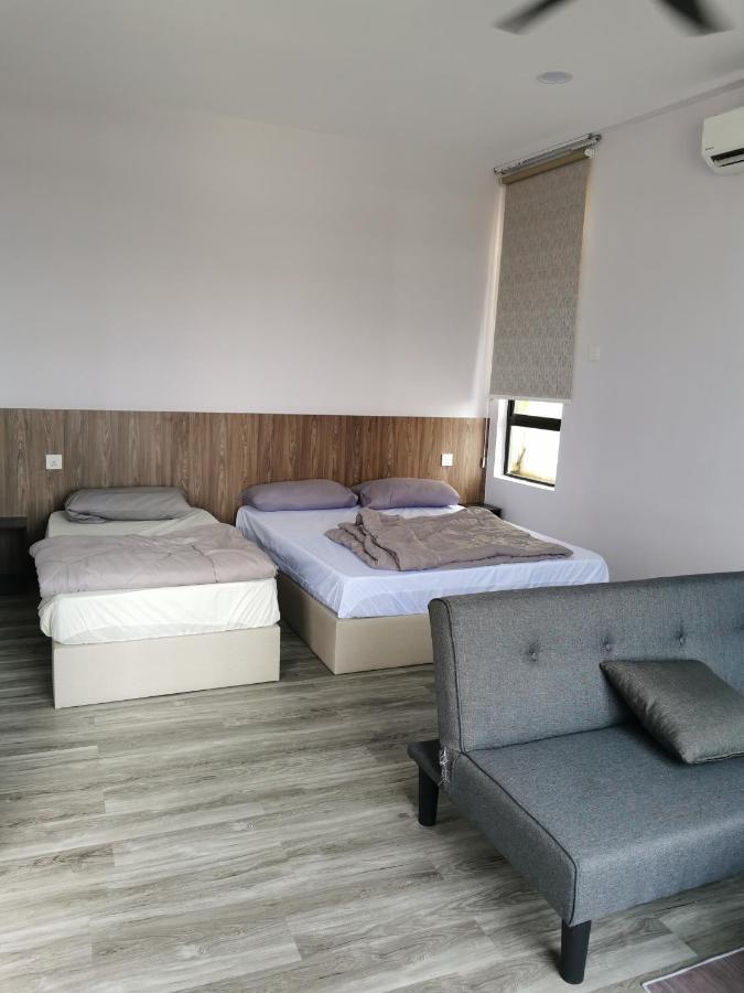 Mersingfirstfloor丰盛港二楼民宿 Kültér fotó