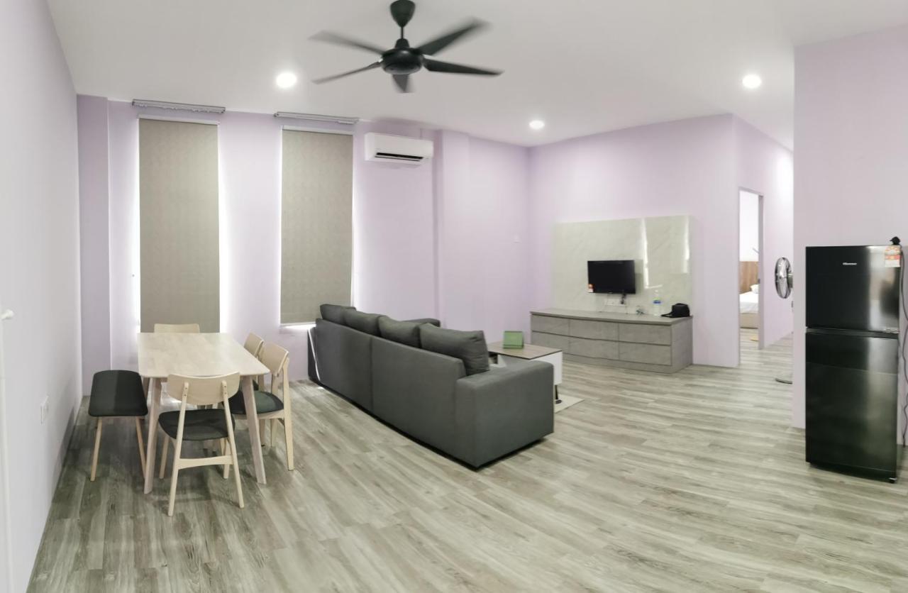 Mersingfirstfloor丰盛港二楼民宿 Kültér fotó